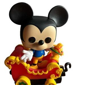 Funko Mickey Mouse in Train Carriage